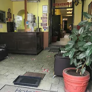 ** Hotel Victoria México