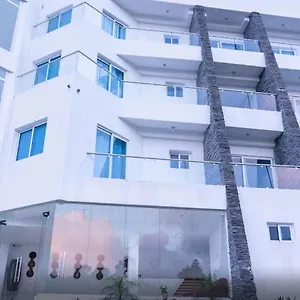 https://samana-suites-hotel.comcaribbean.com