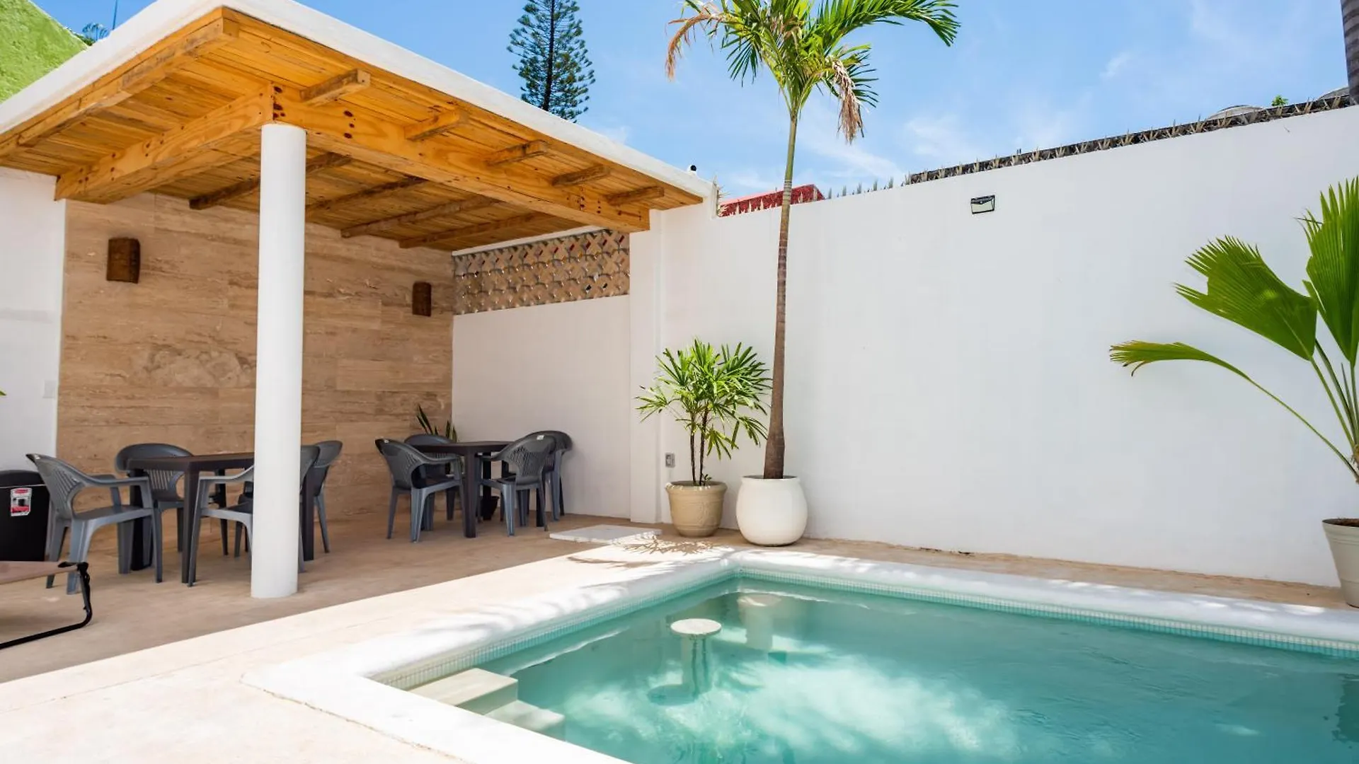 Vica Guest House Con Piscina En La Entrada De La Zona Hotelera Cancún 0*,  Messico